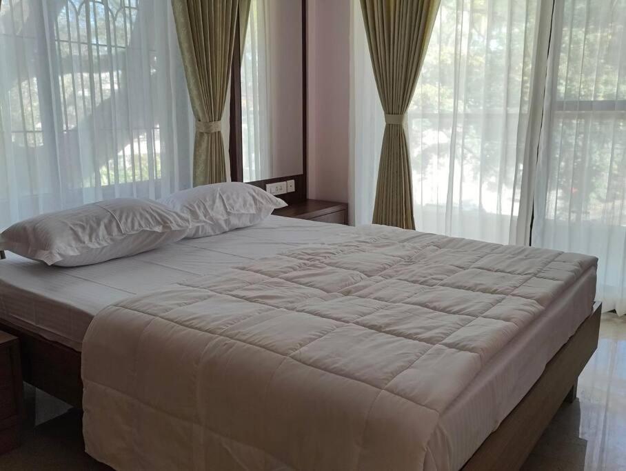 Tara Suites Premium Rooms In Central Indiranagar Bangalore Exterior foto