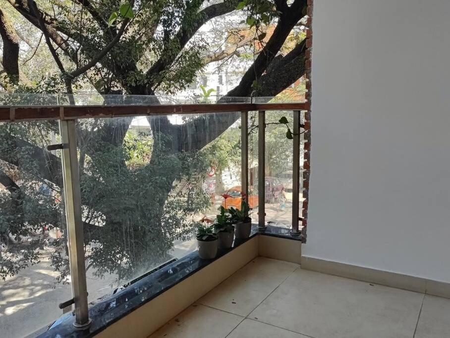 Tara Suites Premium Rooms In Central Indiranagar Bangalore Exterior foto